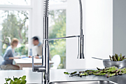 Rundum sch&ouml;n und gut - eine GROHE K&uuml;chenarmatur